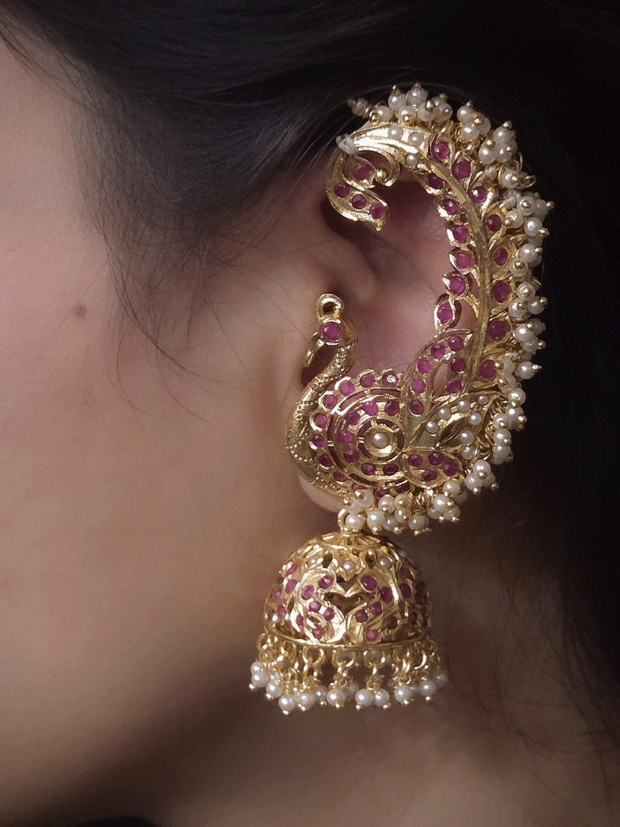 Peacock design jadau karnphool(earcuff) with white bead cluster lace
