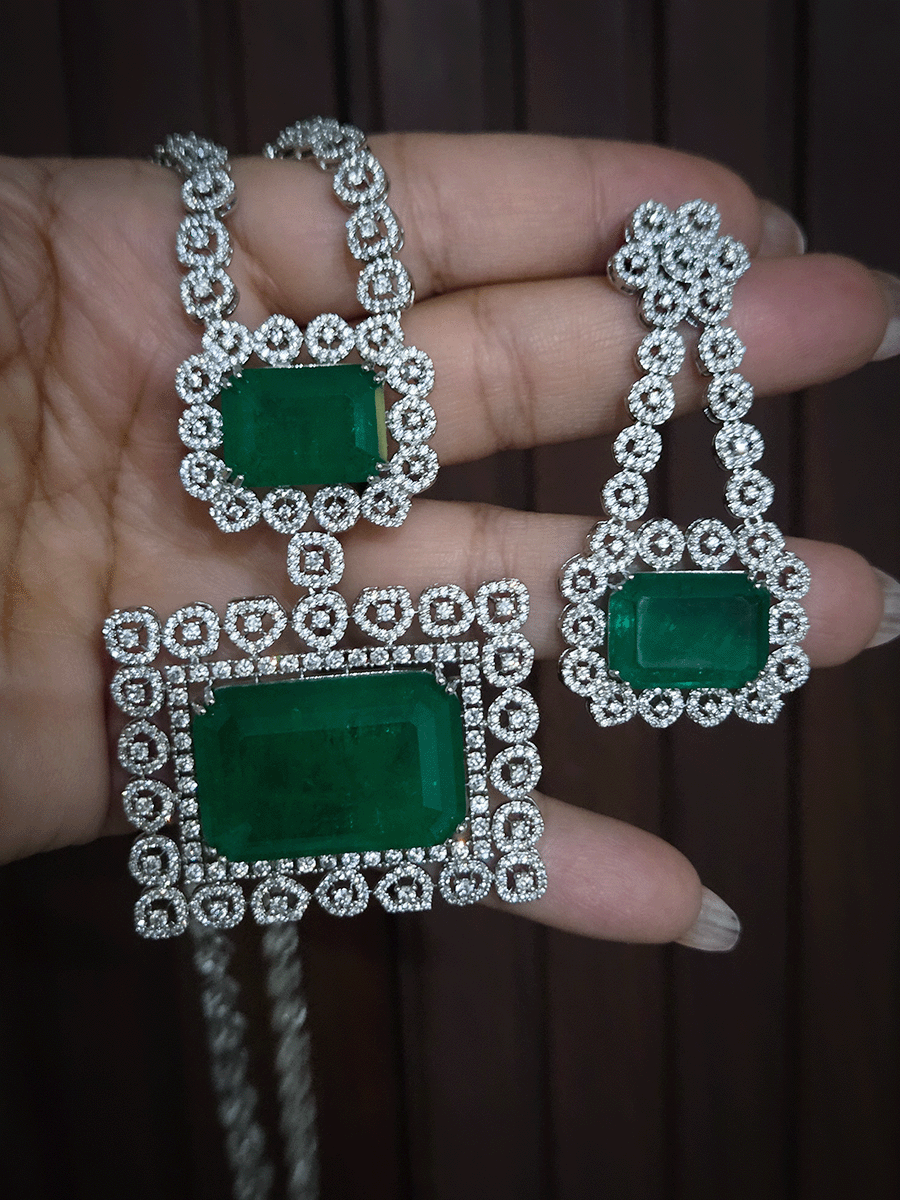 9 inch long AD silver finish green rectangular pendant(7cm) set