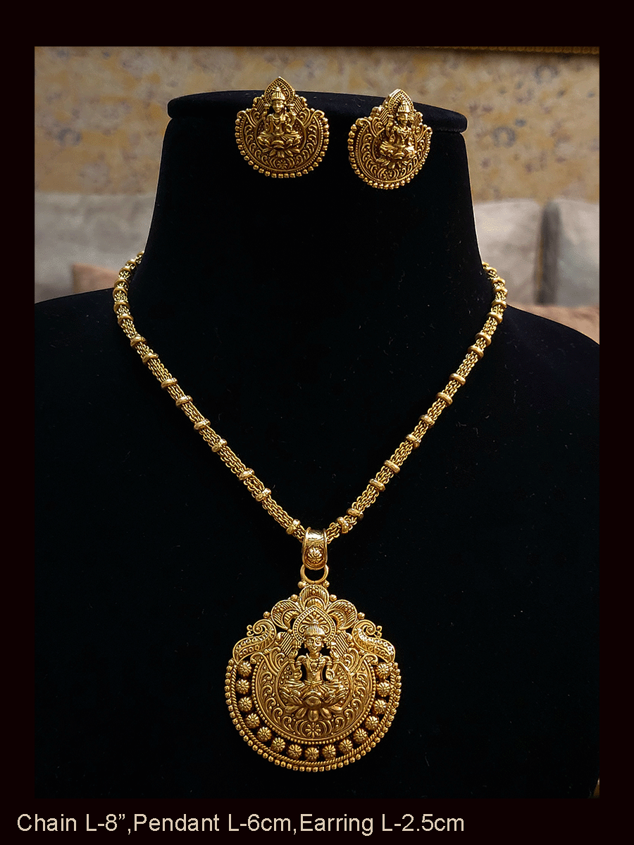 Gold chain pendant set 2025 designs