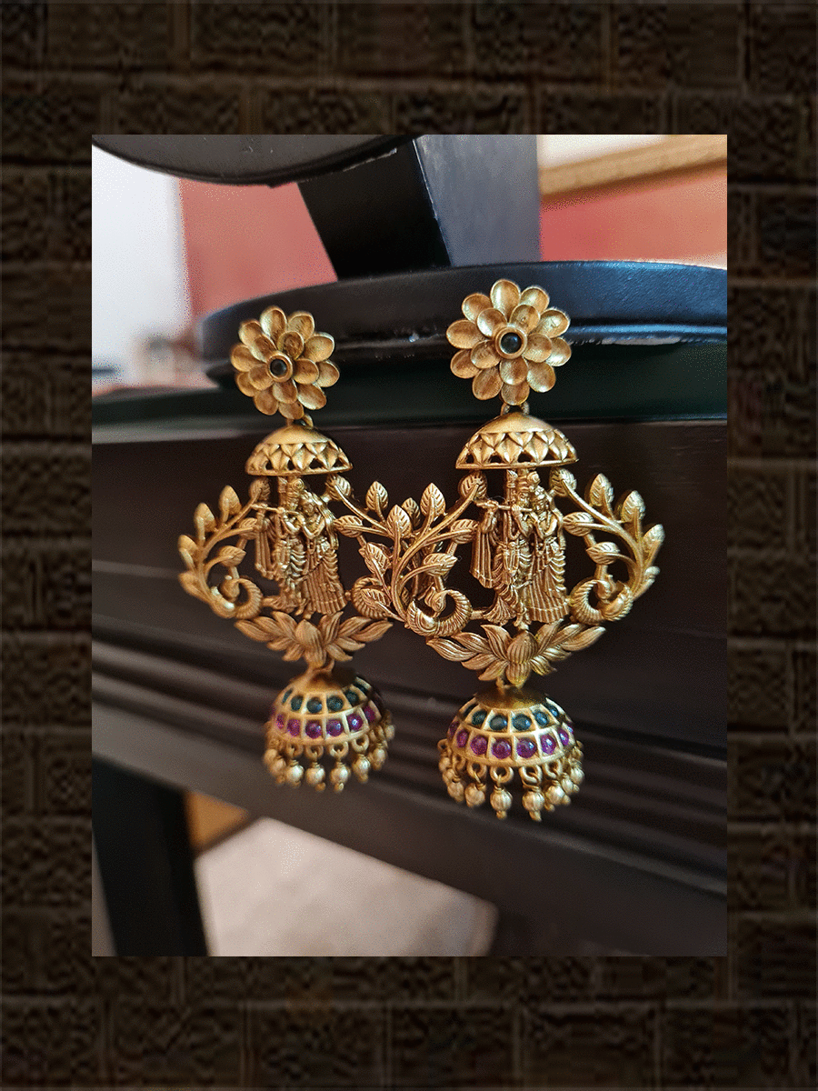 Dancing peacock design on both sides of radha krishna choker set with ruby and green stones - Odara Jewellery