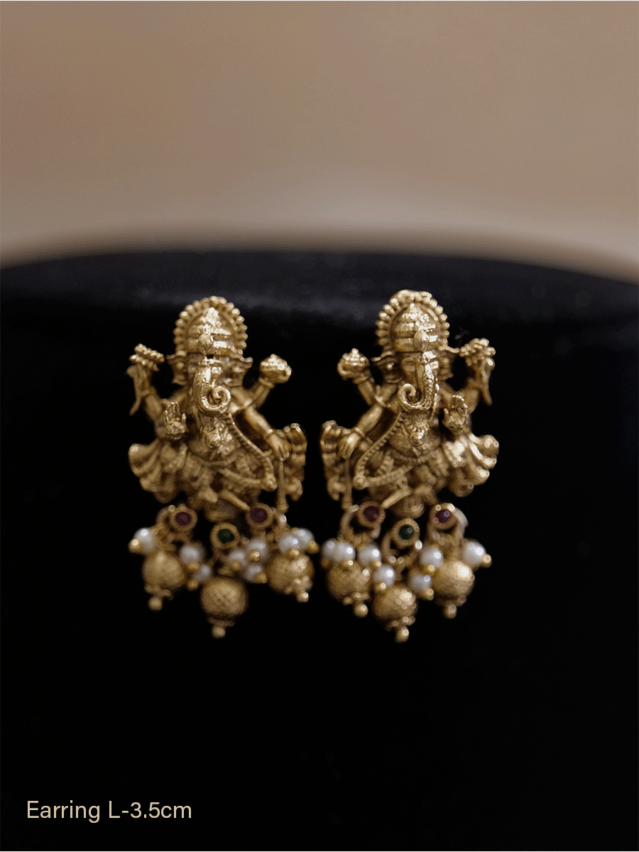 Ganpatiji design earrings with different colour drops