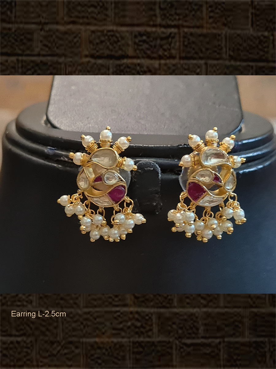Small peacock design kundan earrings with hanging pearl beads and pearls on the crown - Odara Jewellery