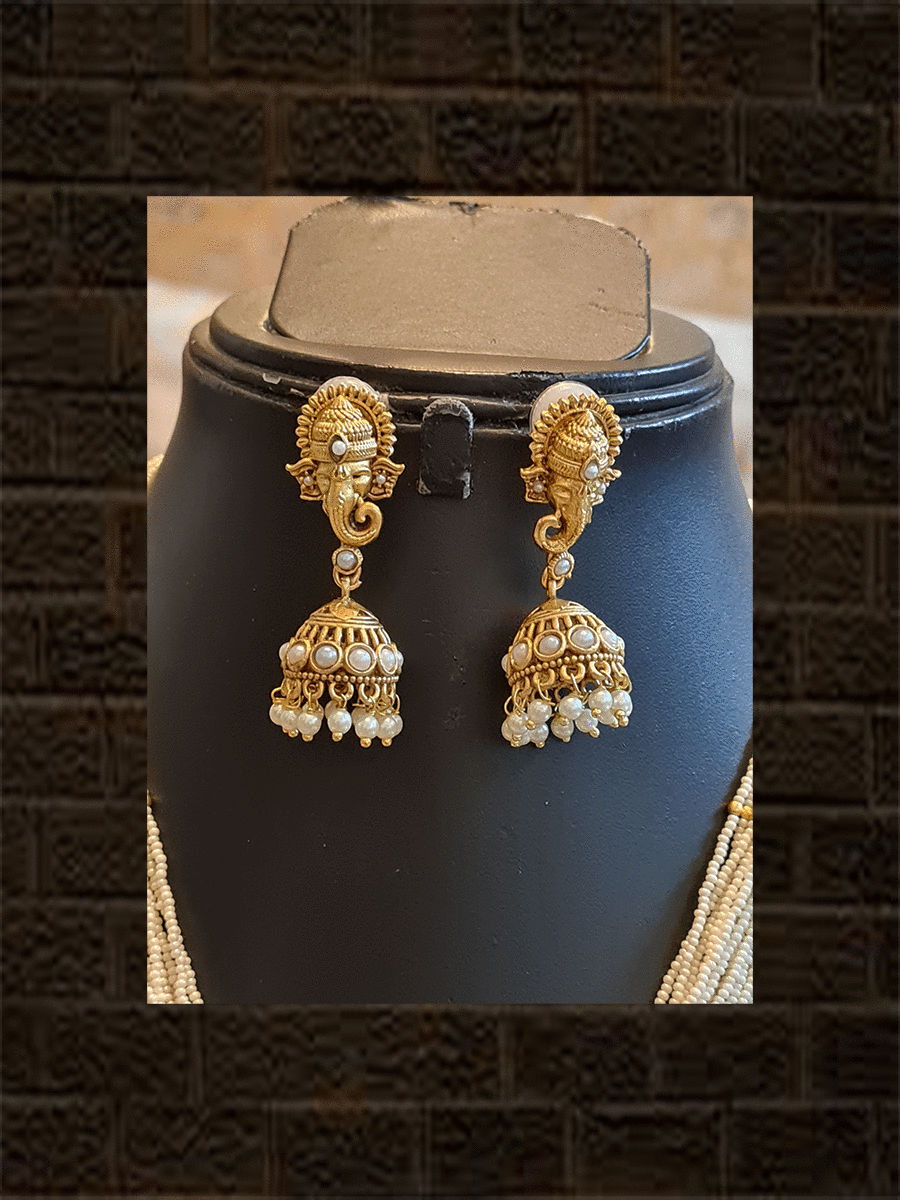 Multiple cheed strings ganpatiji pendant set with ganpatiji top jhoomki - Odara Jewellery