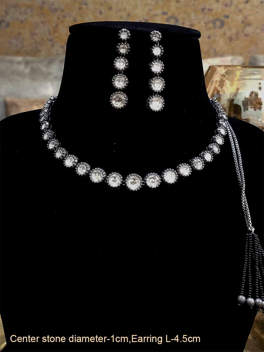 Black dori online necklace online shopping