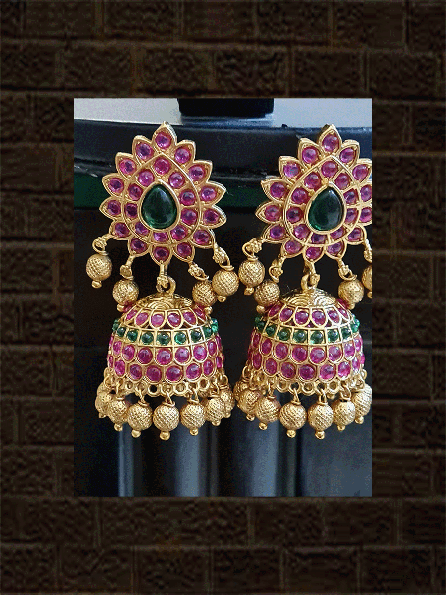 Paisley design side string with ruby and green stones studded pendant with leaf shaped green stones in center - Odara Jewellery