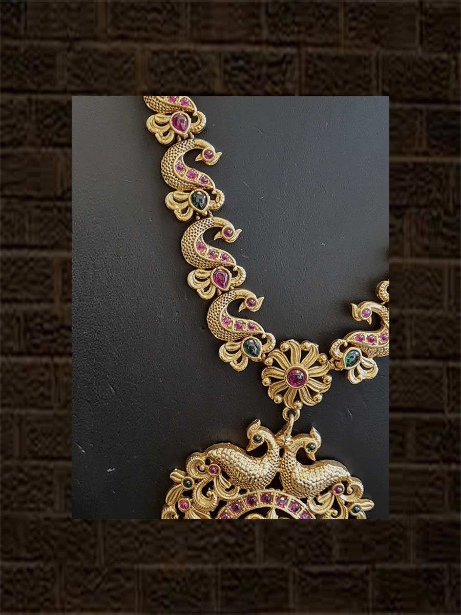 Long ruby and green stones peacock design string with peacock design pendant guttapusalu - Odara Jewellery
