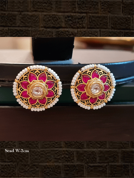 Gold finish pirohi work choker set with ruby and kundan circular tukdi in the centre(chain dori) - Odara Jewellery