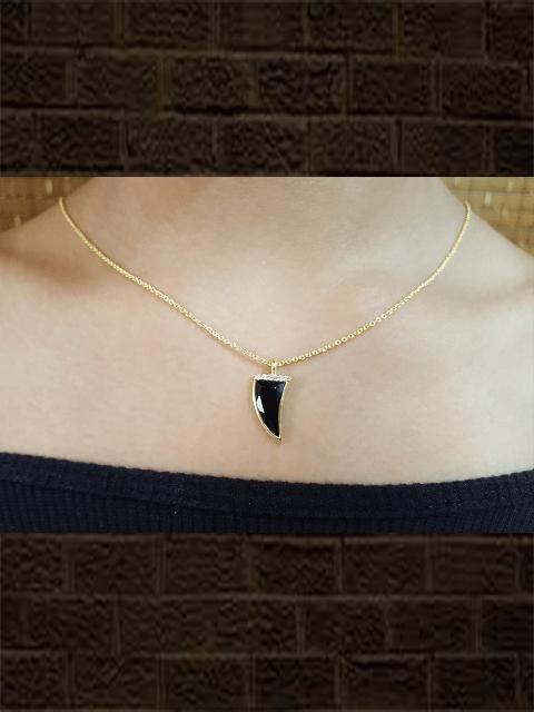 Gold plated sterling silver Black onyx coin pendant with studded zircon with chain