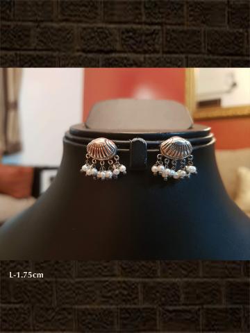 Pure silver shell design oxidised earrings with real pearls(weight2.908gm)