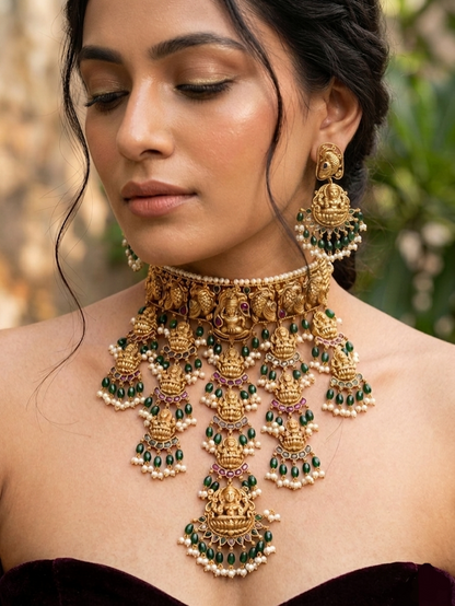Connecting laxmiji tukdies classy 17cm long set with green drops