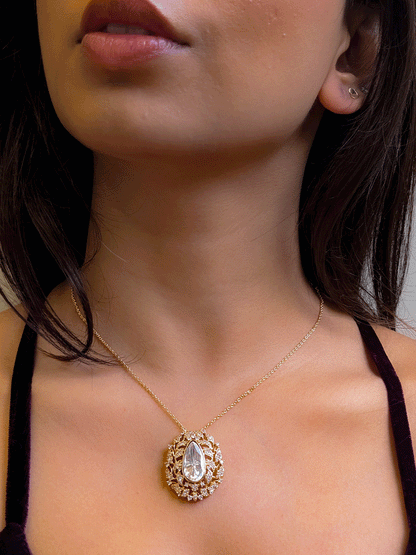 Intricate design AD embedded tear drop mossanite pendant set