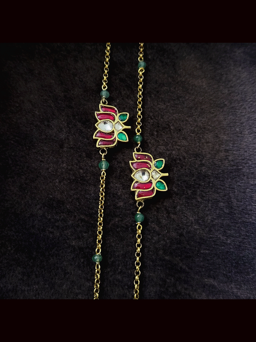 Paachi kundan tukdi with green beads in chain anklets
