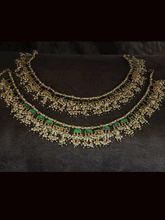 Load image into Gallery viewer, Paachi kundan anklets with pearly frill
