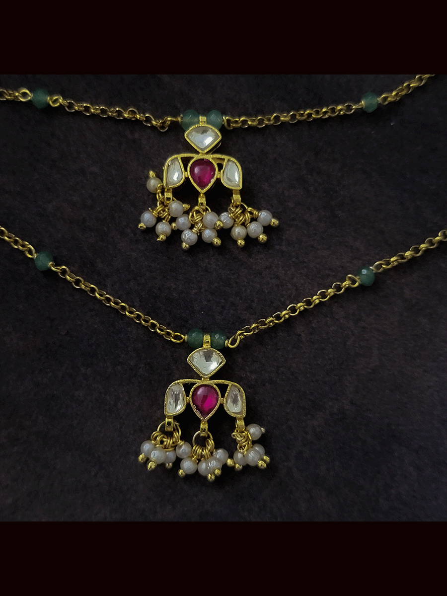 Paachi kundan anklet with four leaf flower tukdi and green beads in chain