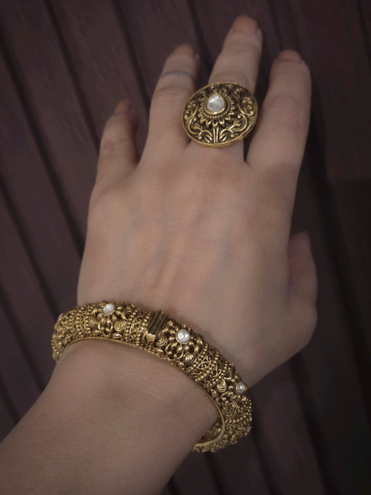 Self dotted and intricate design set of two openable kundan kada's