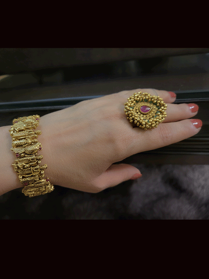 Ram durbar openable kada with ruby stones(set of two)