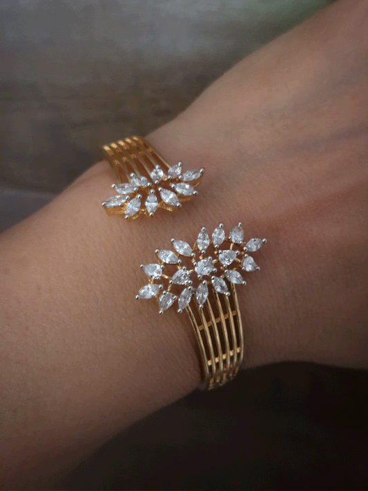 Marquise AD setting in openable gold plated bracelet(fits to size 2'4 and 2'6)