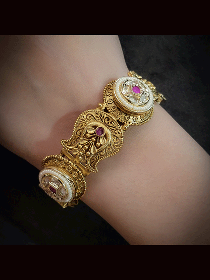 Set of two openable self design with ruby stone and kundan pirohi tukdi kada's