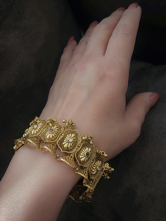 Buy kada Bangles Online for Women Buy Pacheli Online in India