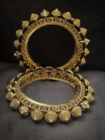 Set of two openable dotted design pacheli's with polkies,ruby and green stones