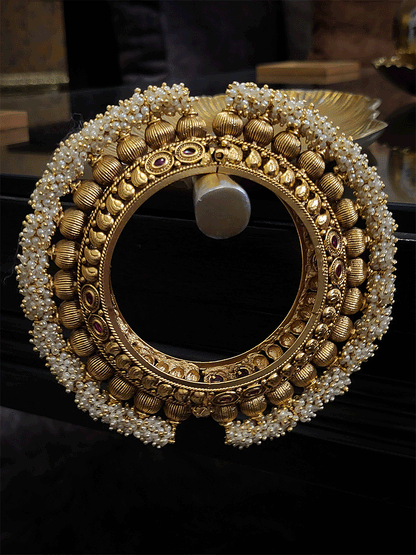 Pearly cluster lace on gold bead traditional openable pacheli(set of two)