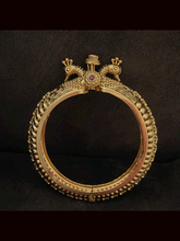 Load image into Gallery viewer, Peacock mouth side leaf design single openable kada with ruby stones