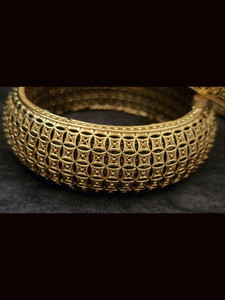 Set of two openable square mesh design gold plated kada's
