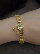 Load image into Gallery viewer, Broad chain lotus tukdi pacchi kundan bracelet