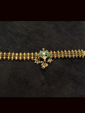 Broad chain lotus tukdi pacchi kundan bracelet