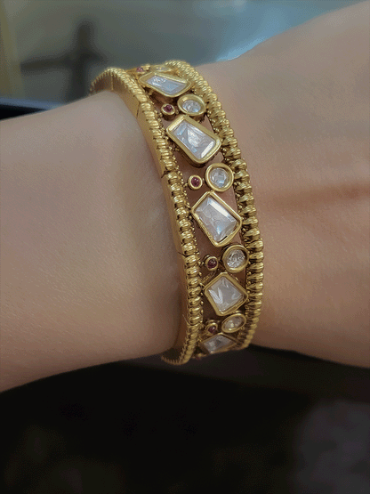 Circular uncut polki with ruby stone design adjustable openable kada(1.5cm broad)