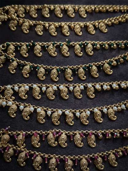 Paisley and bead hanging two layer ear chains