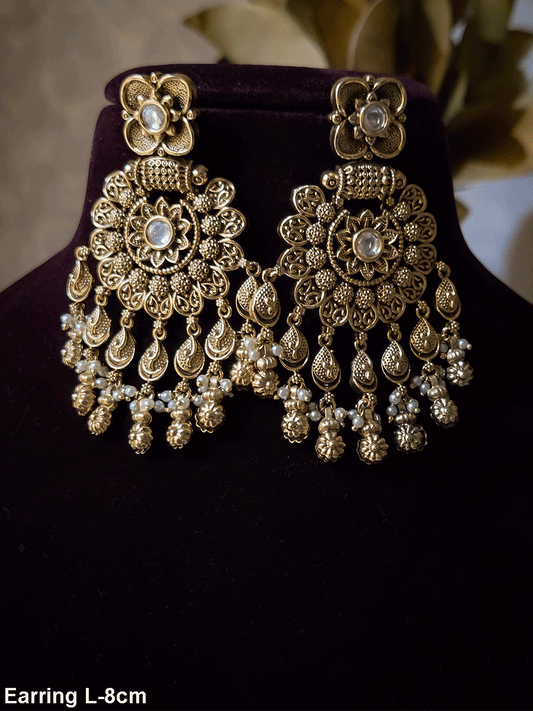 Flower design earrings with flower top and leaf tassels