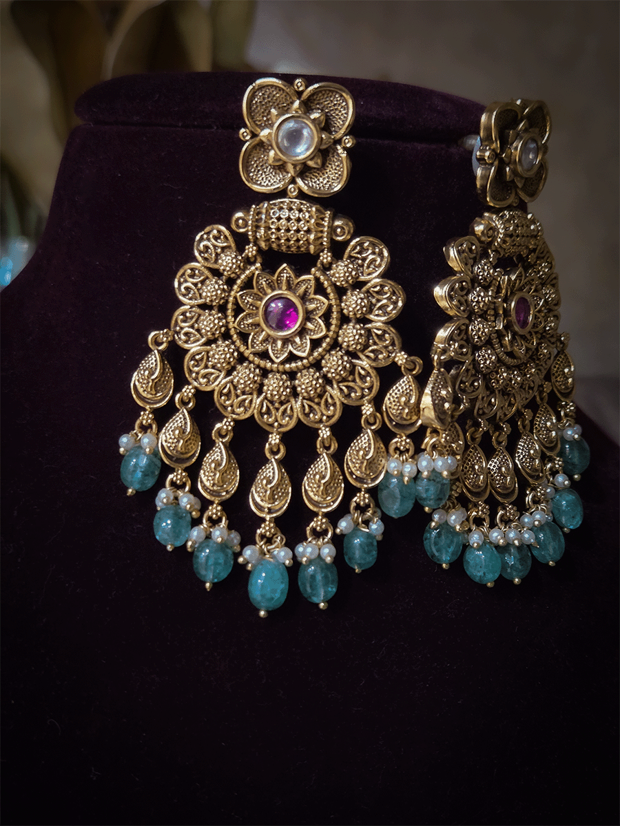 Flower design earrings with flower top and leaf tassels