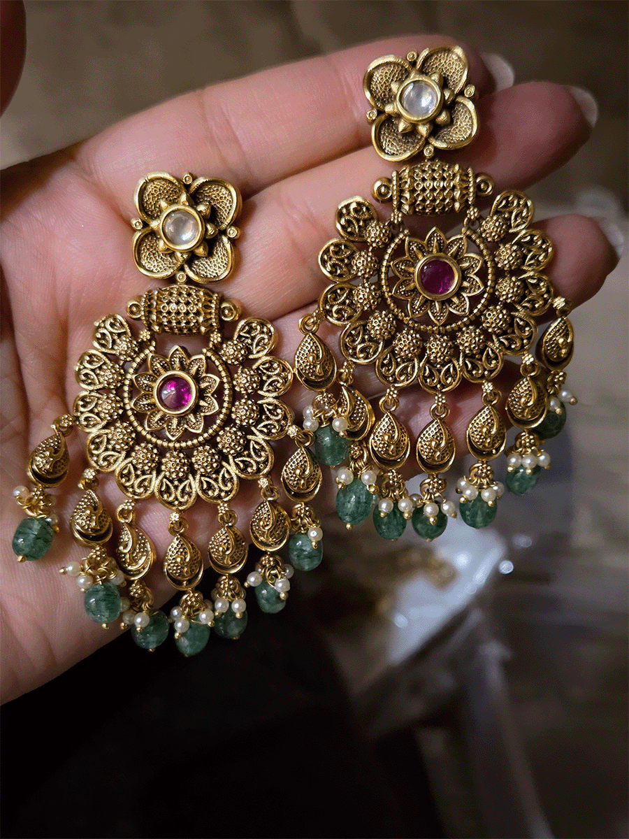 Flower design earrings with flower top and leaf tassels