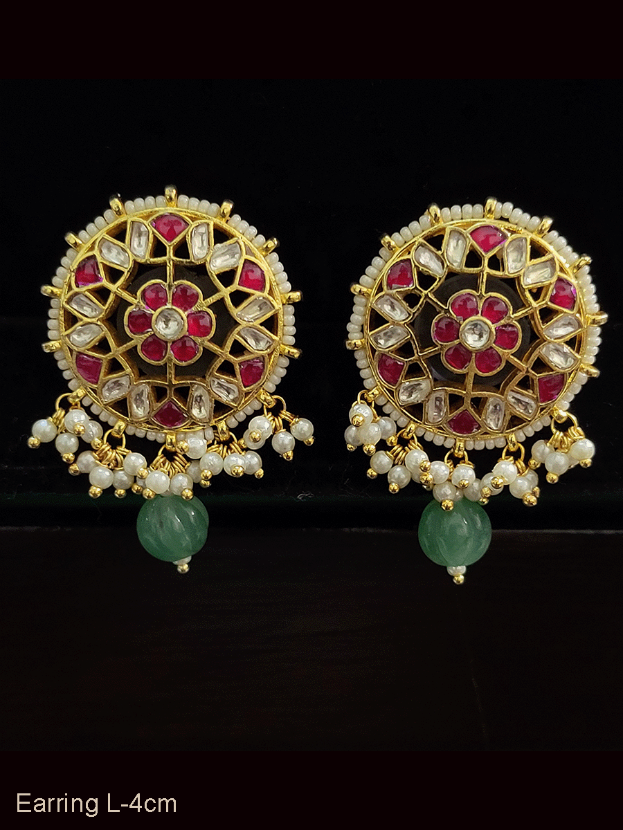 Flower design paachi kundan pirohi work classy studs with coloured drops