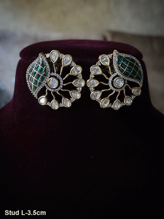 Circular kundan studs with one side coloured leaf design(3.5cm)