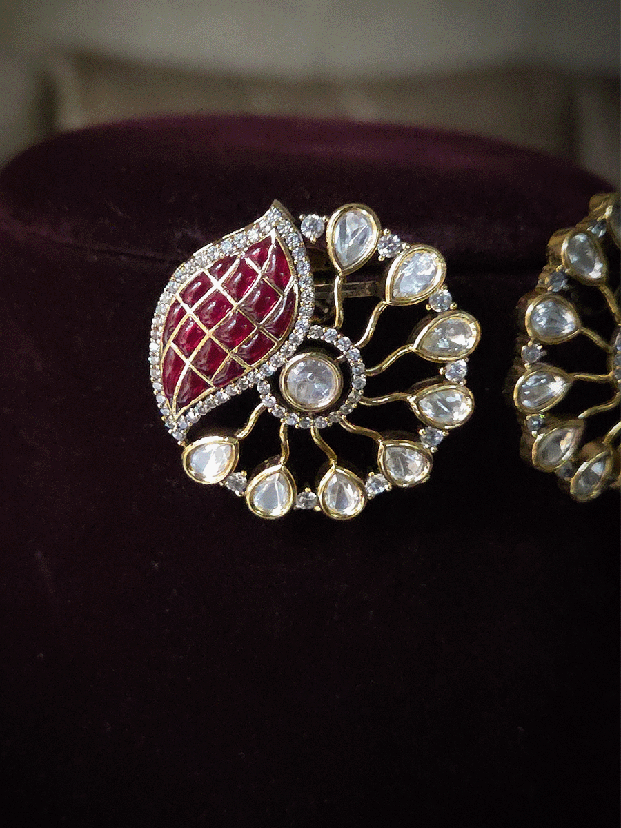 Circular kundan studs with one side coloured leaf design(3.5cm)