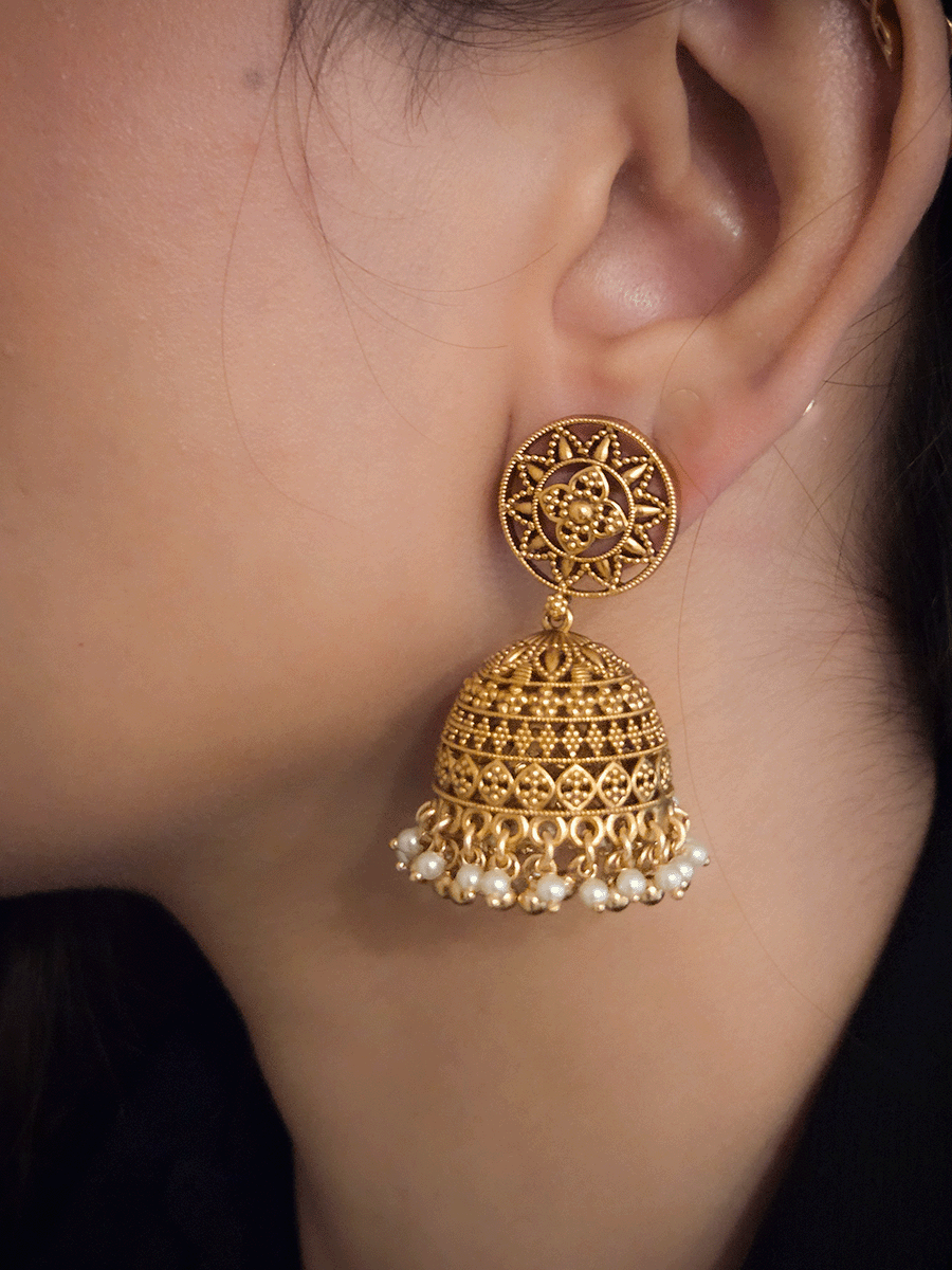 Circular top with leaf design domb pearl bead frill jhoomki