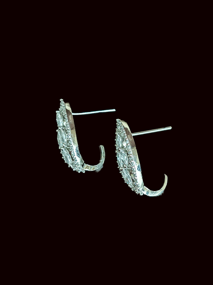 Leaf shaped AD outline with tear drop stones half bali earrings(2.5cm)