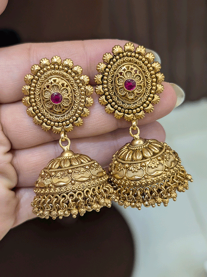Oval top with flower center design traditional jhoomkies