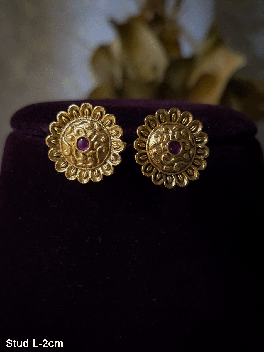 2cm long flower design studs with ruby stone in center