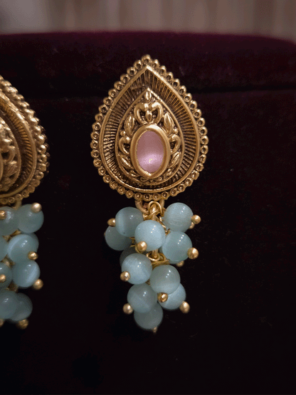 Tear drop shaped with beads bunch classy earrings(3cm)