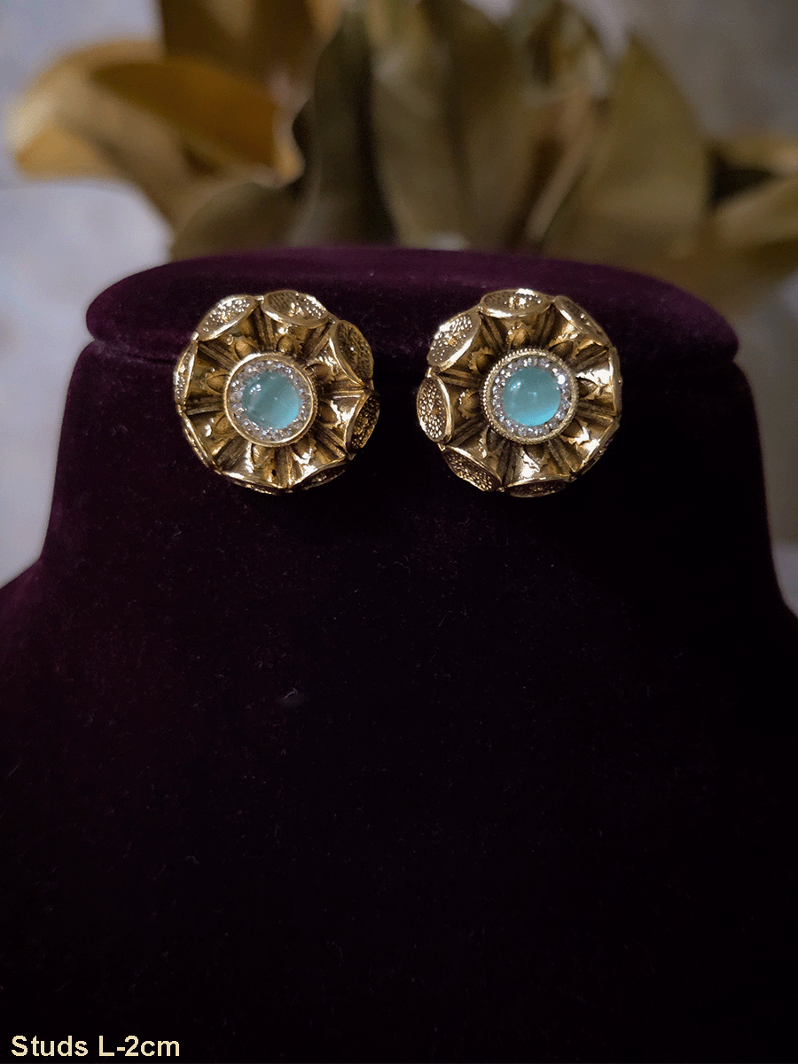 Round center stone with zircon outline flower design studs with dotted coin petals