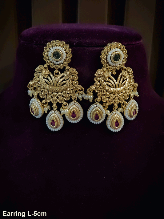 Kundan with pirohi circular top classy earrings with three tear drop tukdi drops