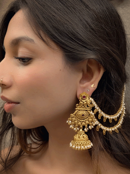 Flower and paisley top design self design jhoomki with paisley design earchains(Jhoomki L-8cm)