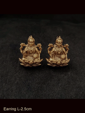 Classy and elegant Laxmiji studs