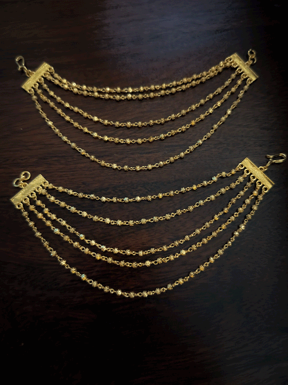 Five layer earring chains in gold and pearl