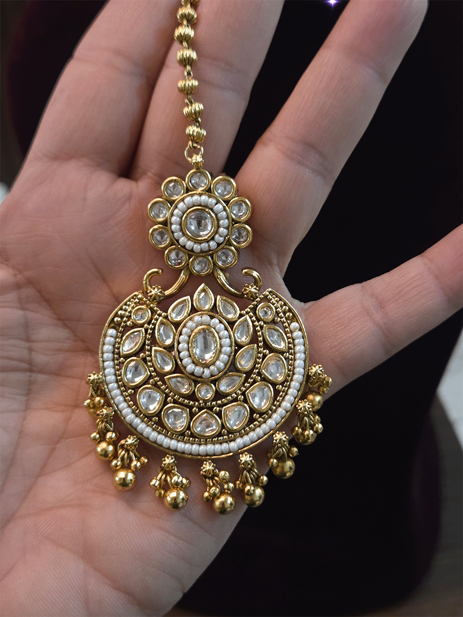 Kundan flower top with chandbali design kundan maangtika with chain