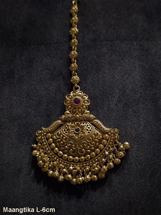 Traditional half flower design with flower top design maangtika