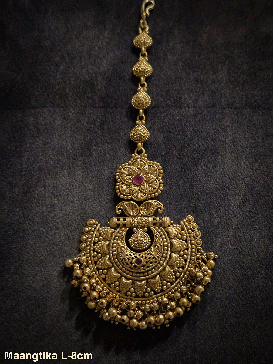 Flower top with paisley design half moon design maangtika with gold bead hangings